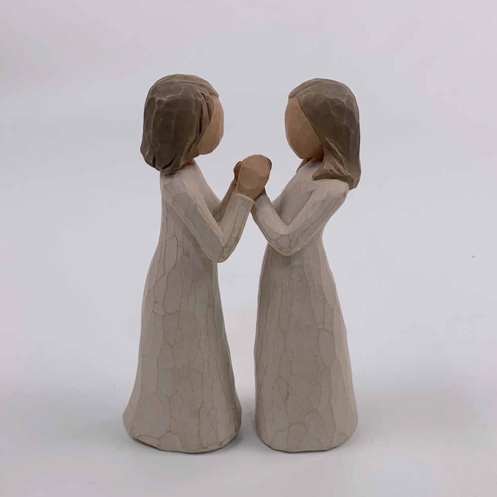 Willow Tree Sisters by Heart Figurine Cream and Tan Two piece Sisters